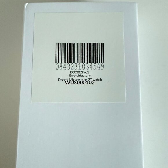 NWT - Disney Adult Classic Metal Bracelet Analog Quartz Watch - Picture 8 of 16